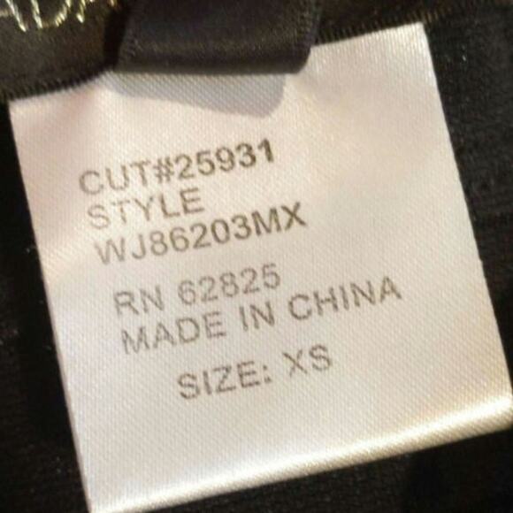 Tadashi Shoji Black Illusion Yoke Bandage Stretch Cocktail Evening Dress XS LBD - Picture 9 of 11